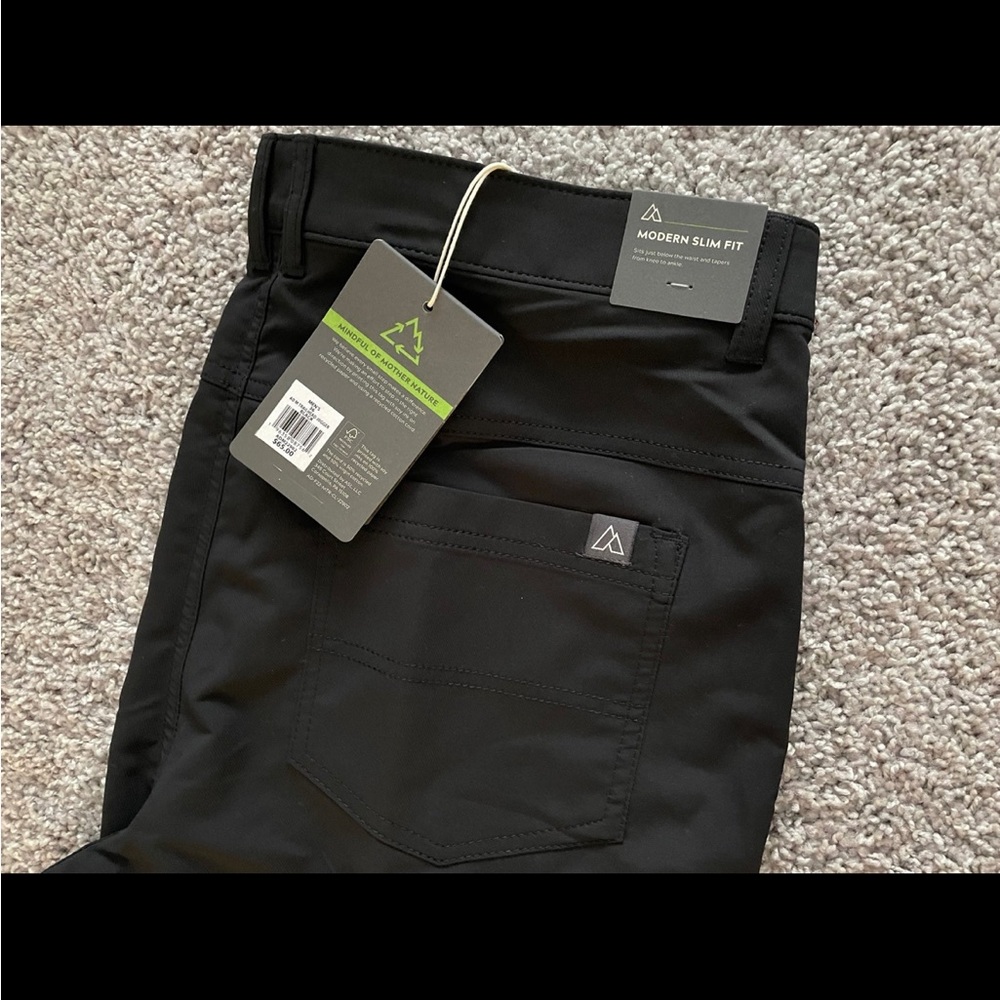 Alpine design black pants size 36 NWT